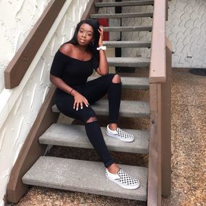 Meet your Posher, Erica